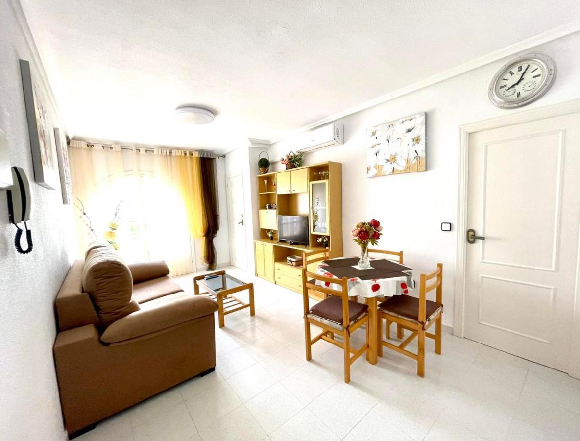 Captain Garcia Apartment Τορεβιέχα Εξωτερικό φωτογραφία